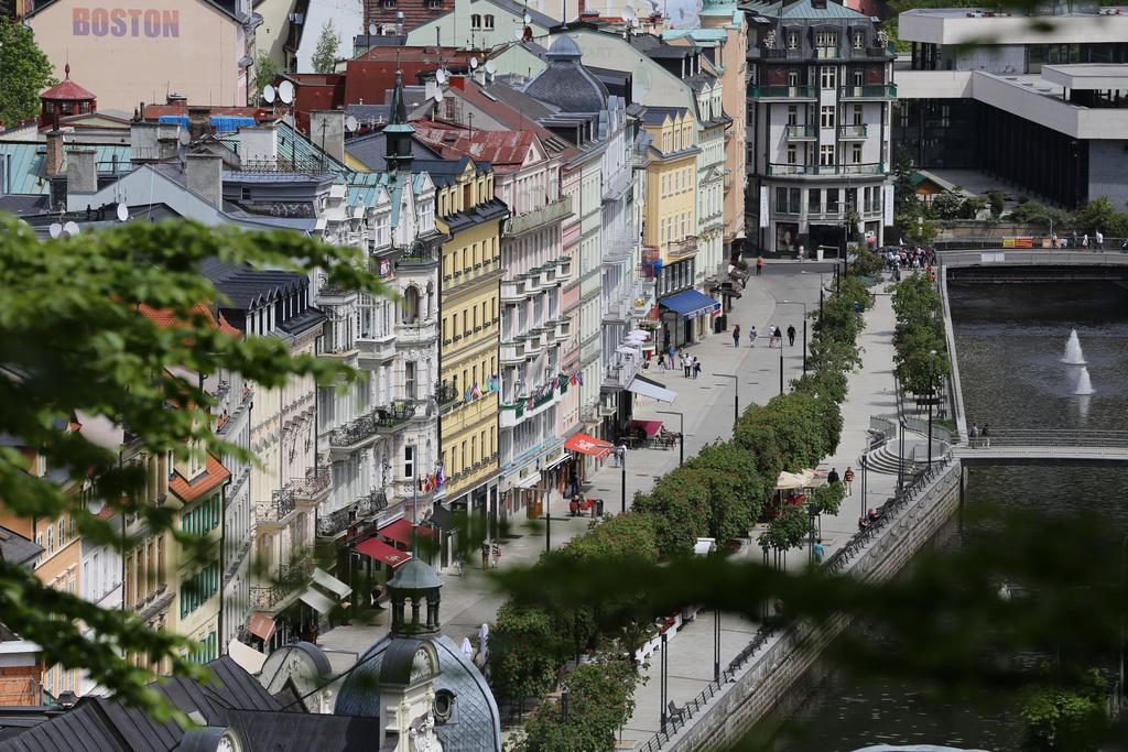 Hotel Renesance Krasna Kralovna Karlovy Vary Exterior foto